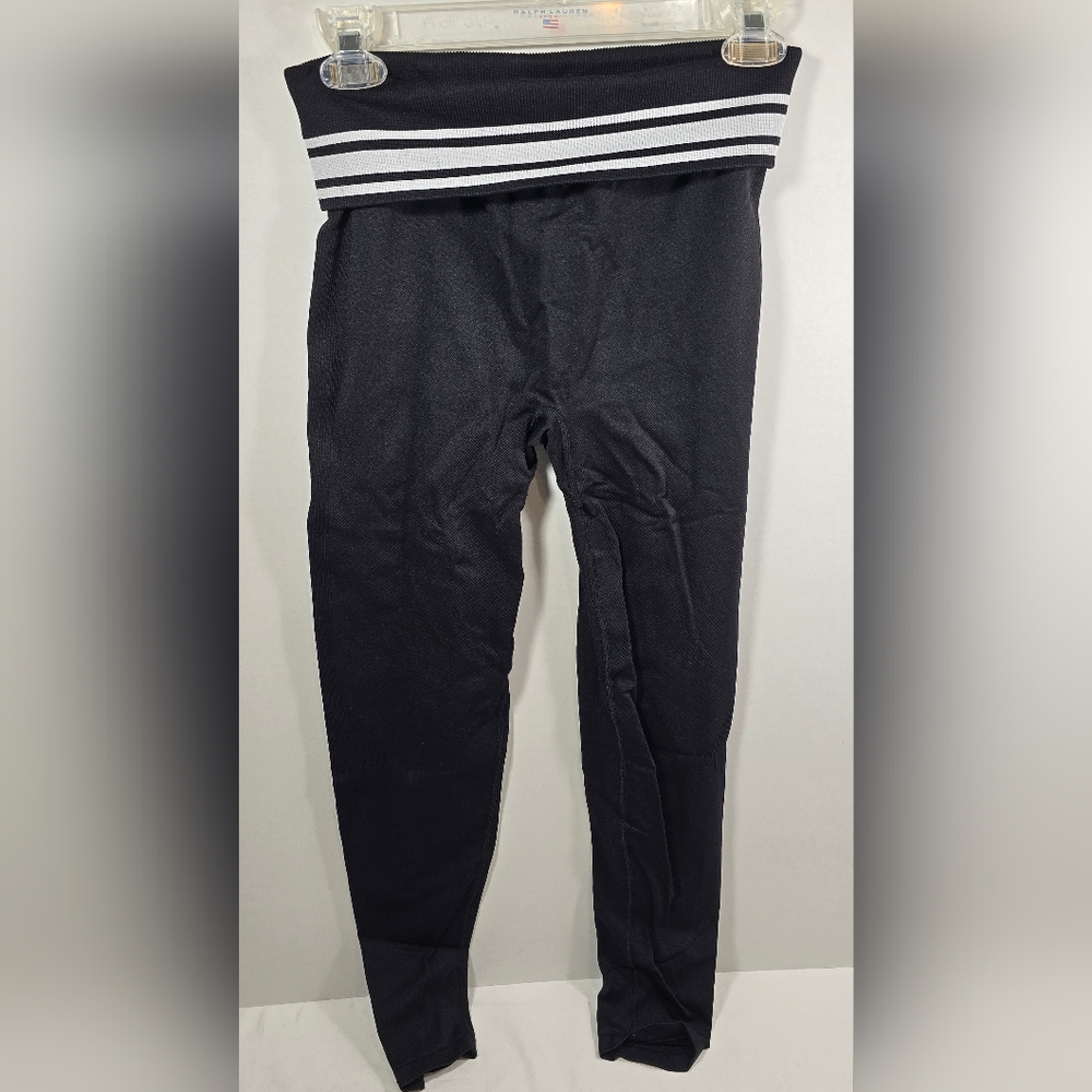 Victoria’s Secret PINK Roll Top Leggings Women's Small Black NWOT - Picture 1 of 11
